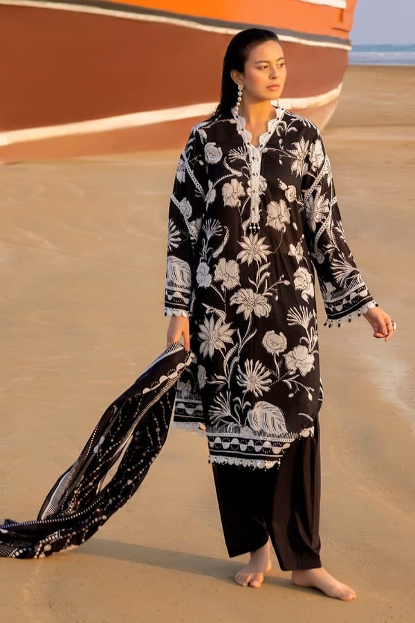 3 Piece Unstitched Printed Lawn Suit - Image 4