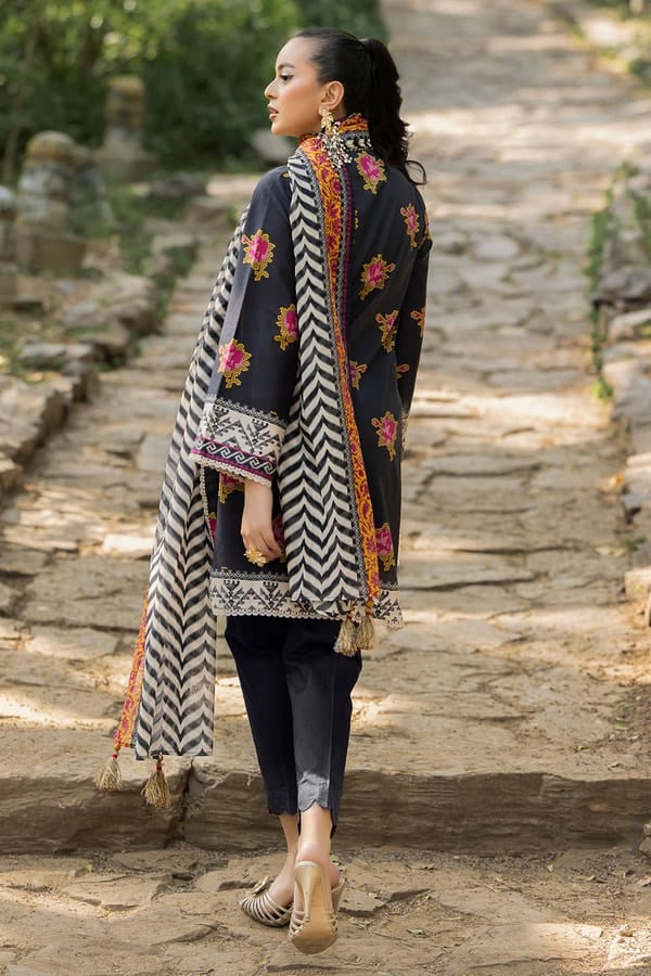 3 Piece Unstitched Printed Lawn Suit - Image 5