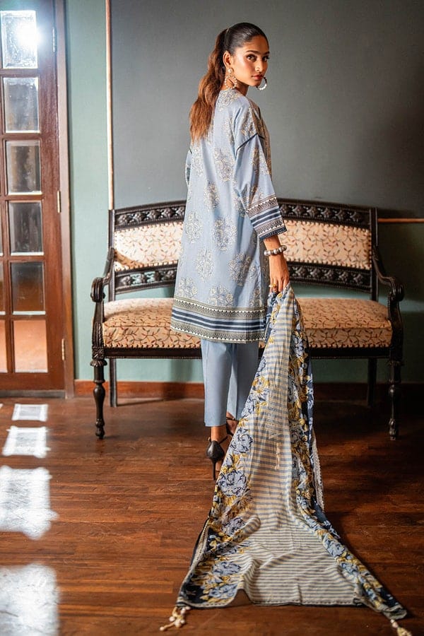 3 Piece Unstitched Printed Lawn Suit - Image 5