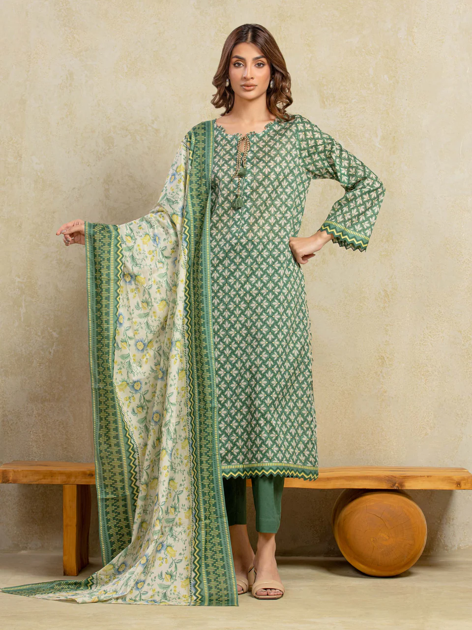 Unstitched 3 Piece Khaddar - Printed Green