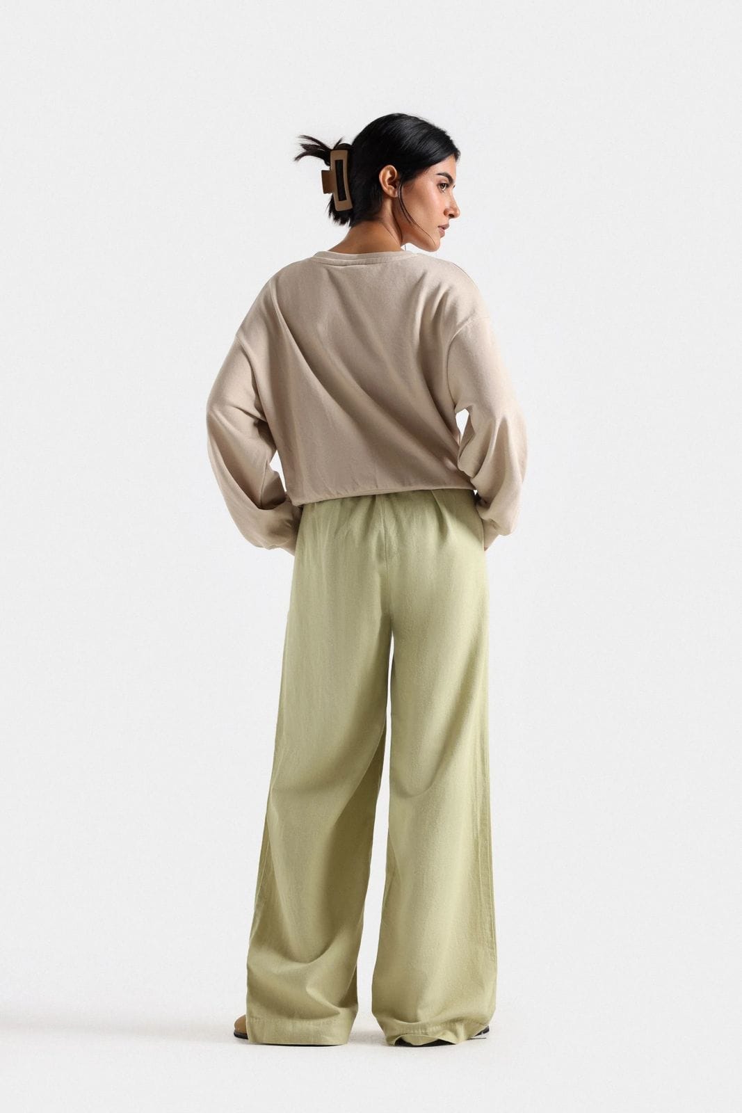 Mashroom Super Cropped Crew Sweatshirt - Image 3