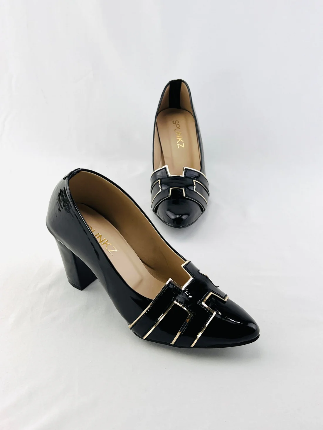 H-Style Court Shoes - Black