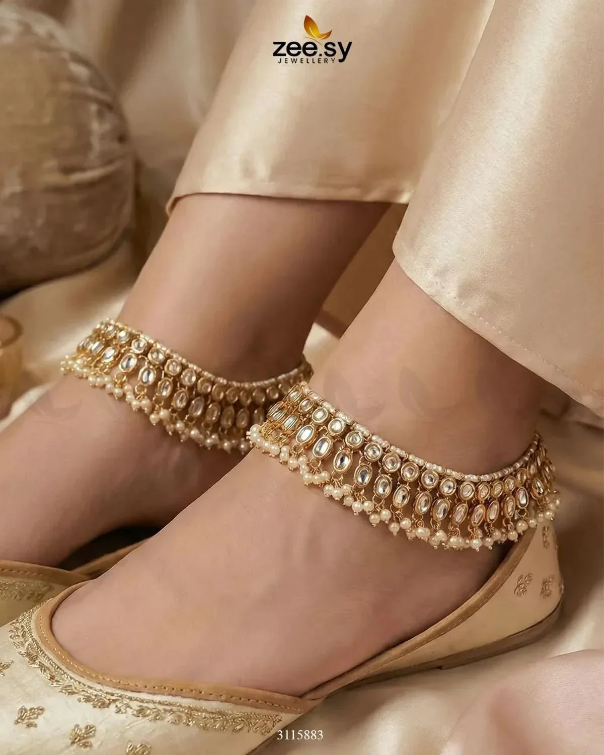 Oliena Anklets