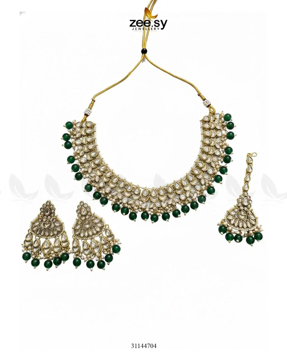 Eminet Braod Gilded Necklace Set - Image 6